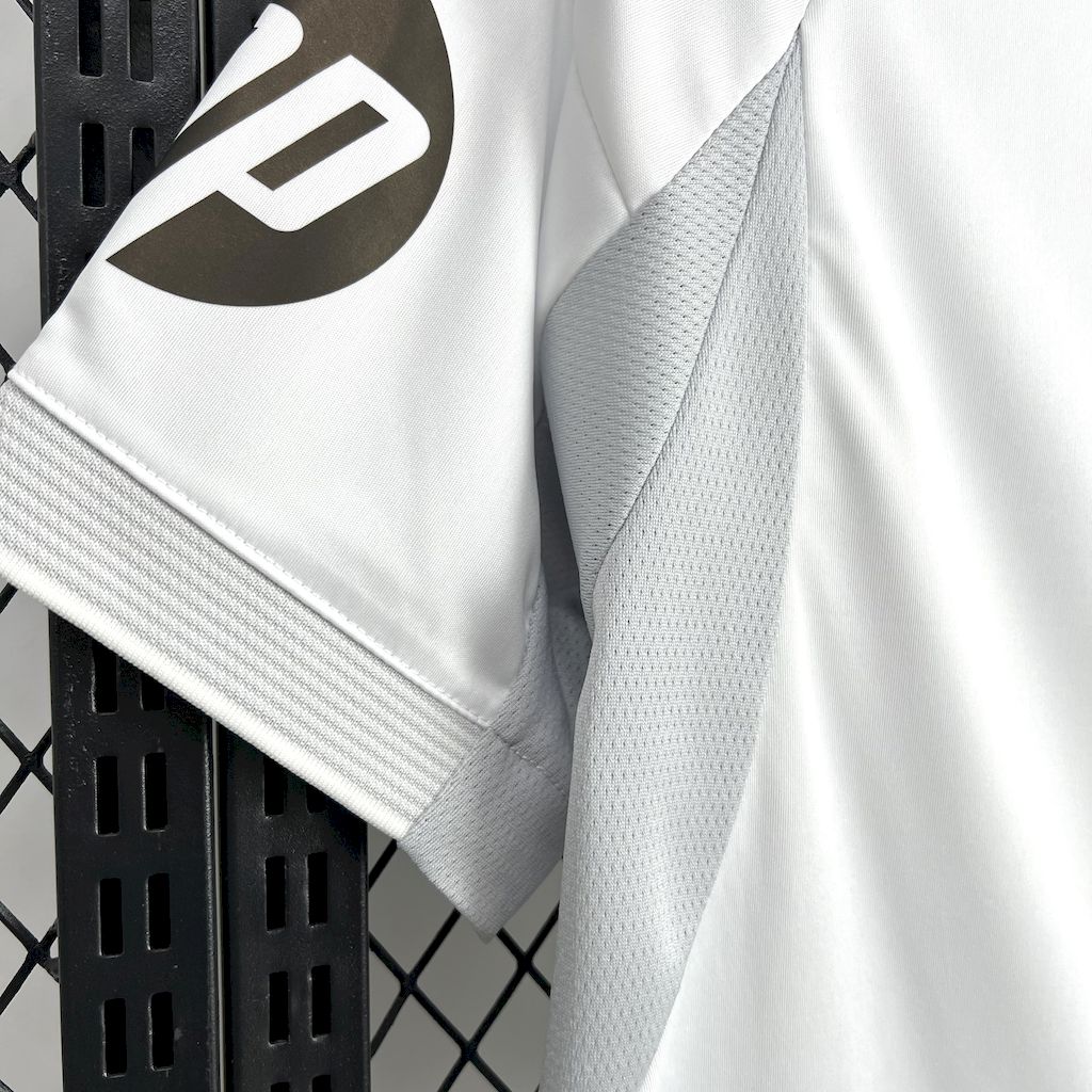 Camiseta Real Madrid Home 2025/26